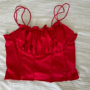 Princess Polly Red Crop Top!! thumbnail 1