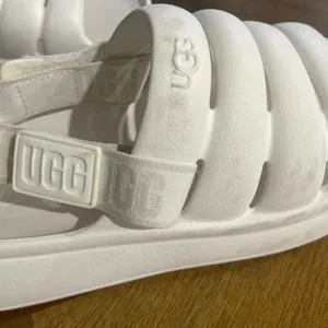 UGG Sport Yeah Slingback Sandal Water Resistant Foam Upper Comfort Streetwear thumbnail 6