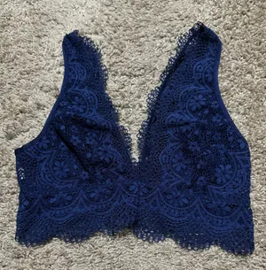 Victoria's Secret Bralett thumbnail 1