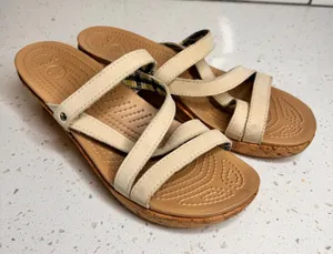 Crocs A-Leigh Mini‎ Cream Strappy Cork Wedge Sandals Size 10 Tan Slide thumbnail 1