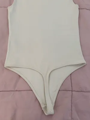 Aritzia Babaton Contour Muscle White bodysuit, size XS minimalist quiet luxury thumbnail 12