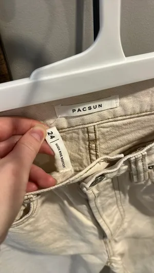 PacSun High-Rise Bootcut Jeans Cream thumbnail 3