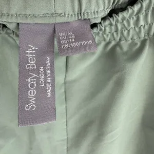 Sweaty Betty women’s summit water resistant hiking short heath green size 14 thumbnail 3