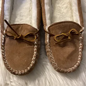 LAMO Shoes sue 10 never been worn excellent condition thumbnail 2
