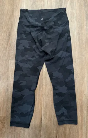 Lululemon Align High Rise Crop Leggings Size 8 Camo Print Athletic Pants flaw‎ thumbnail 1