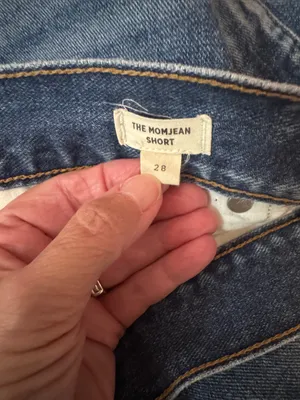Madewell MomShortsBlue High-Rise Frayed Denim Shorts thumbnail 5