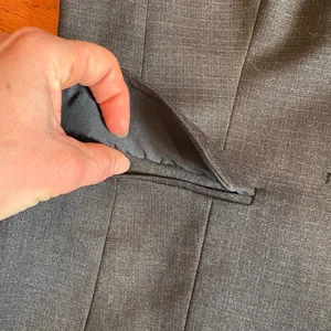 Banana Republic Women’s Gray Two-Button Blazer – Size 4 (NWT) thumbnail 4