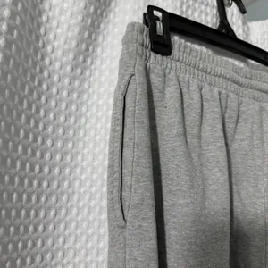 Peloton Women’s Gray Soft Fleece Sweatpant Size Medium thumbnail 6