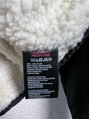 Urban Outfitters Women’s iets frans Puffer Batwing Sherpa Jacket Zip Up‎ Size M thumbnail 10