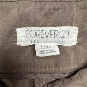 forever 21 essentials shorts size Medium M‎ thumbnail 4