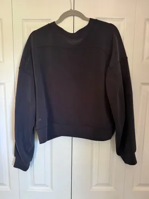 Lululemon Black Crewneck Size 12 thumbnail 2
