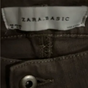 Zara basic jeans. Brown size 8.  Like new‎ thumbnail 2