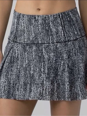 Lululemon Lost in Pace Skirt Air Time White Black Size 6 Rare thumbnail 6