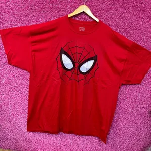 Spiderman mask T-shirt size 3xl. thumbnail 3