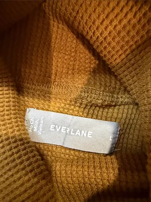 Everlane Mustard Waffle-Knit Turtleneck Sweater Size Large - C68-018 thumbnail 2