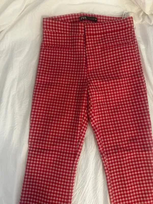 ZARA Pants Women’s thumbnail 1
