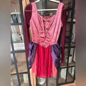 Hocus Pocus halloween costume dress Sarah Sanderson cosplay witch spirit disney thumbnail 2
