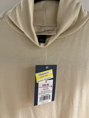 Universal Threads Mock Neck Sleeveless Top thumbnail 3