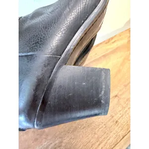 GRAY Sandy Black Leather Cap Toe Ankle Boots Back Zip Block Heel Minimalist 8.5M thumbnail 11
