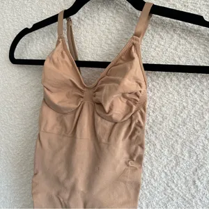 SKIMS Women’s Mid Thigh Bodysuit Shapewear‎ Gusset Size Small thumbnail 4