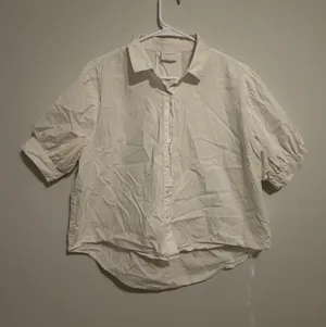 sundays Cream Relaxed Collar Button-Down thumbnail 1