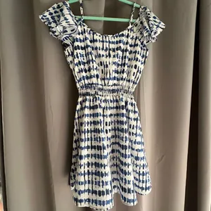 Saks Fifth Ave 5/48 blue and white mini dress size small‎ thumbnail 3