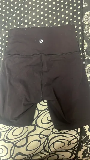 Lululemon Shorts Spandex Black thumbnail 2