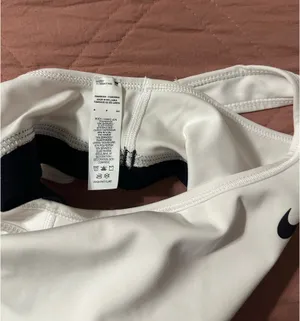 Nike Sports Bra thumbnail 3