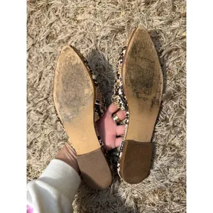 Steve Madden Ally Tan Snake Studded Mule Slides Shoes thumbnail 3