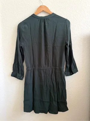 Aritzia Babaton Bennet Silk Drawstring Tie Waisted Dress M Forest Green Teal thumbnail 4