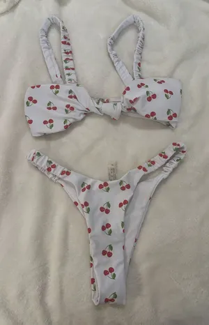 Shein Bikini thumbnail 1