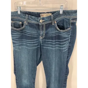 BKE Harper Bootcut Jeans Womens 33L Dark Wash Rhinestone Embellished Mid‎ Rise thumbnail 2