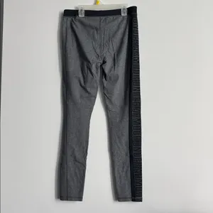 Under Armour Gray Leggings Size M thumbnail 5