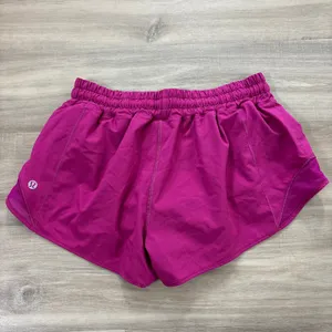 Lululemon Hotty Hot Short 2.5" Fantom Fuchsia Women Size 6 thumbnail 3
