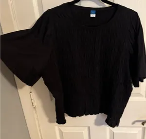 Black Women's Top thumbnail 1