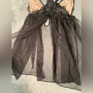 Victoria’s secret Black Sheer Lace Lingerie chemise medium thumbnail 9