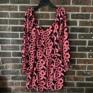 NWT Pink Boohoo Plus Puff Sleeve Floral Dress thumbnail 2