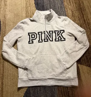 VS Pink Pullover thumbnail 1