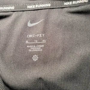 Nike Running Dri-FIT Half Zip Pullover Black Ribbed Womens XL Workout Top thumbnail 3