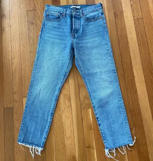 Levi's Wedgie Icon Jean in “Shut up” thumbnail 4