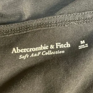 Abercrombie & Fitch Black Square Neck Short Sleeve Crop Tee T-Shirt Blouse Top M thumbnail 4