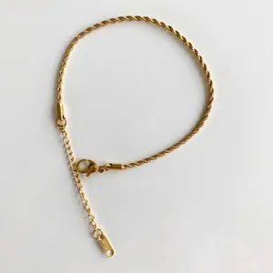 18K Gold 2mm rope bracelet thumbnail 5