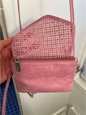 HOBO International Leather Small Crossbody Purse thumbnail 2