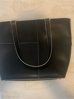 Vera Bradley Black Leather Tote Bag with Contrast Piping Large Size thumbnail 5