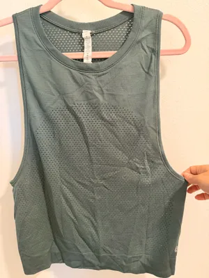 Lululemon Tank Top thumbnail 1