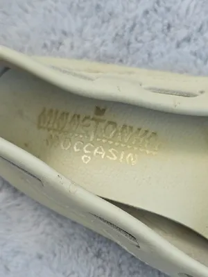 Minnetonka Thunderbird Beaded Leather Fringe Moccasins Ivory 8 thumbnail 2