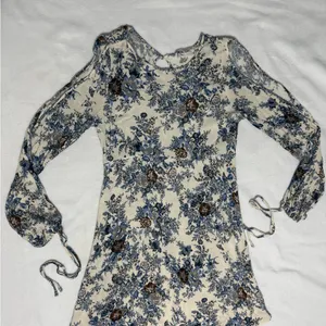 American Eagle Outfitters Blue and Brown Floral Dress thumbnail 2