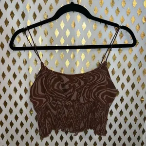 LA hearts by Pacsun groovy zebra brown striped nude crop top tank shirt size S thumbnail 2