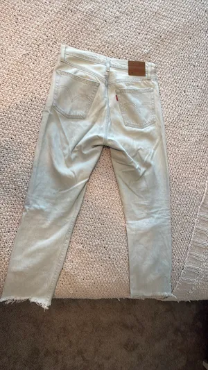 Levi’s Cropped 501 Jeans thumbnail 2