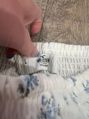 Hollister floral skirt thumbnail 3